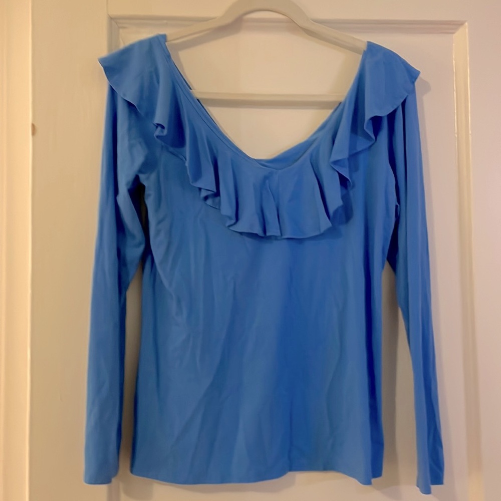 GUC Lilly Pulitzer Blue 3/4 sleeve knit top with ruffle neckline